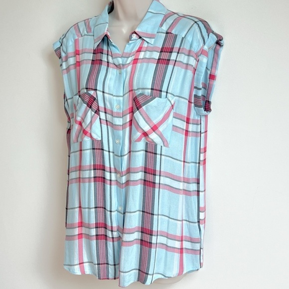 NWT Express Cap Sleeve High Low Plaid Button Down Top Blue Red M Lightweight - Picture 3 of 8